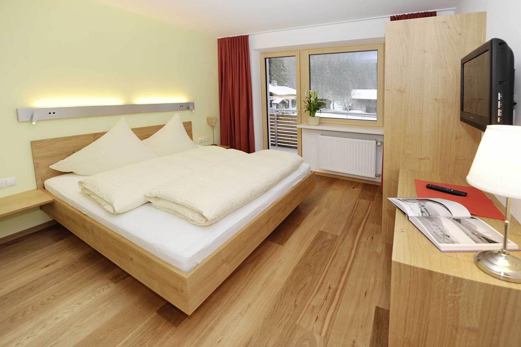 Valbella Bed & Breakfast Partenen Δωμάτιο φωτογραφία