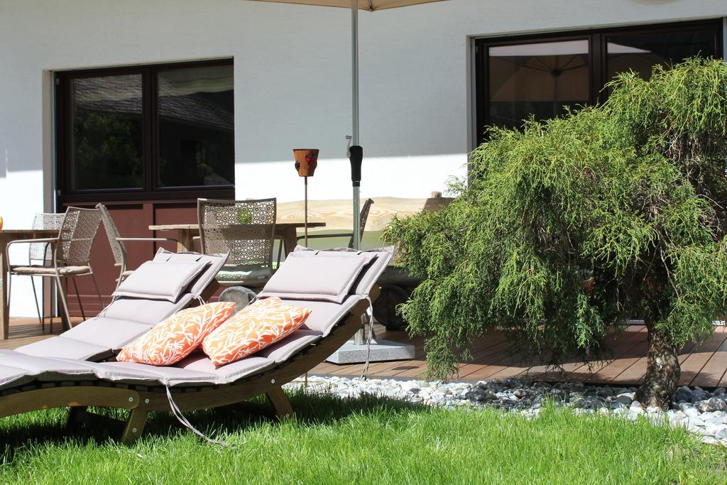Valbella Bed & Breakfast Partenen Εξωτερικό φωτογραφία